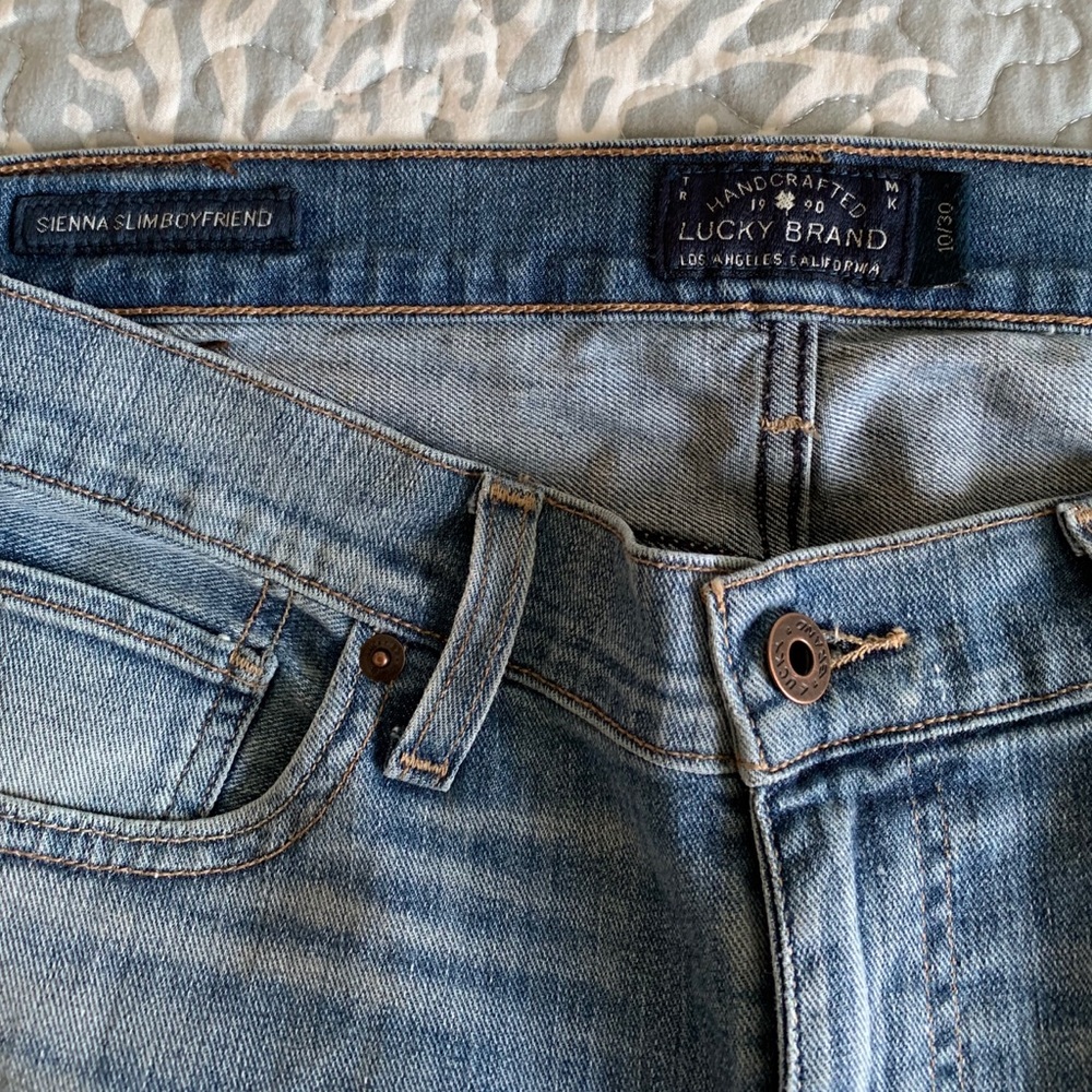 sold - Picture 2 of 3